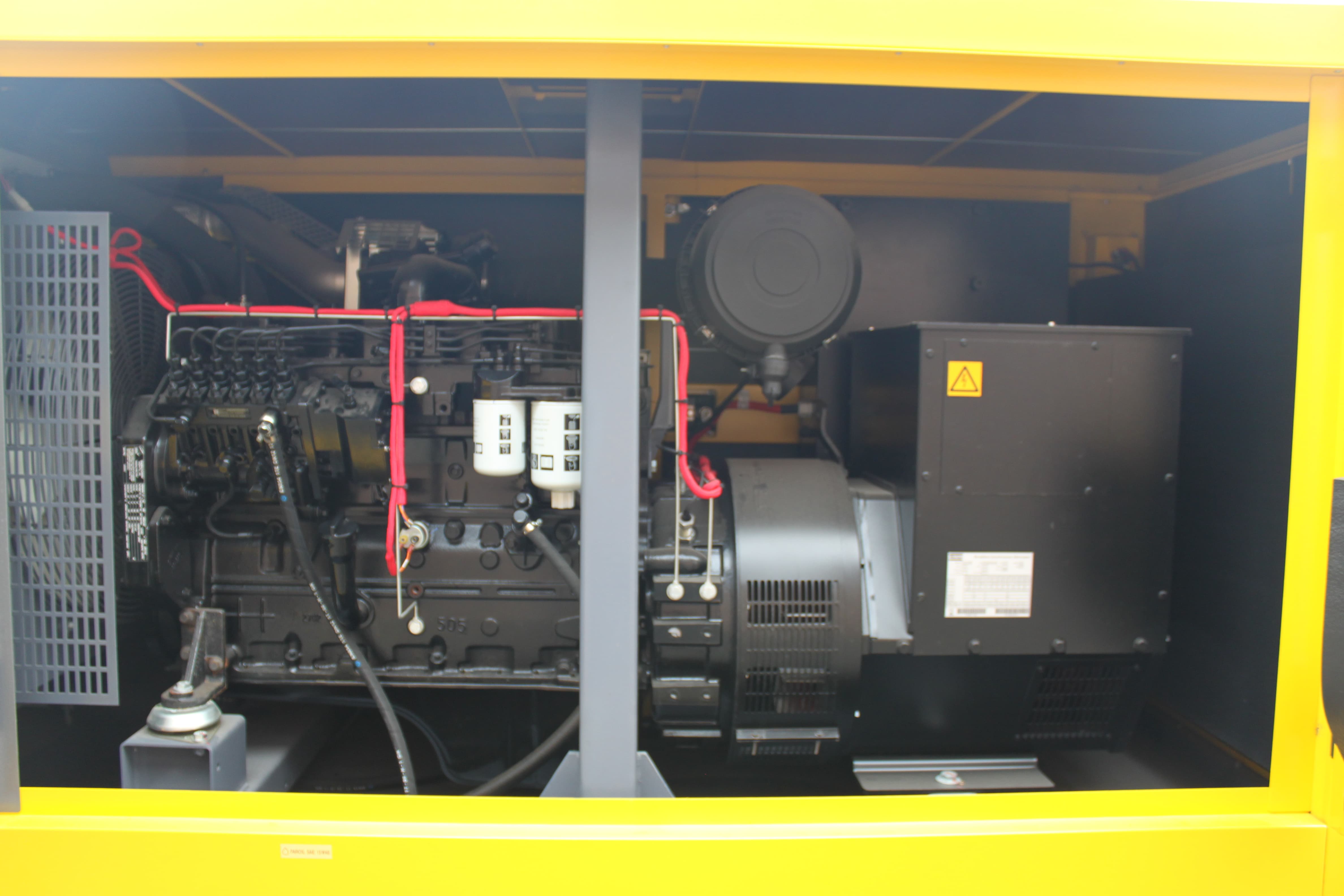 IMG 2859 - Dieselgenerator Atlas Copco - Generator 100Kva - Genset unused 100Kva - Stromaggregate Atlas Unbenutzt