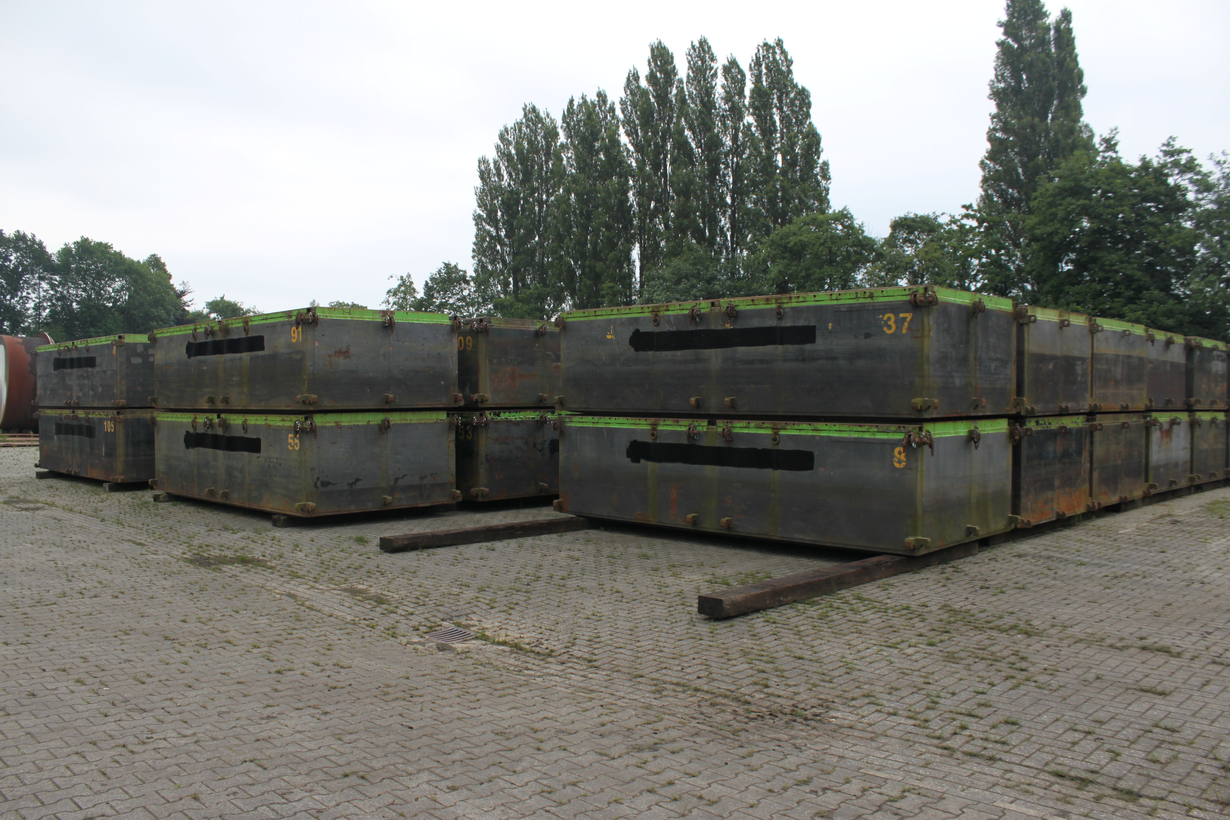 Gebrauchte ponton zum verkauf - gebruikte ponton te koop-Pontons for sale- ex army pontoon