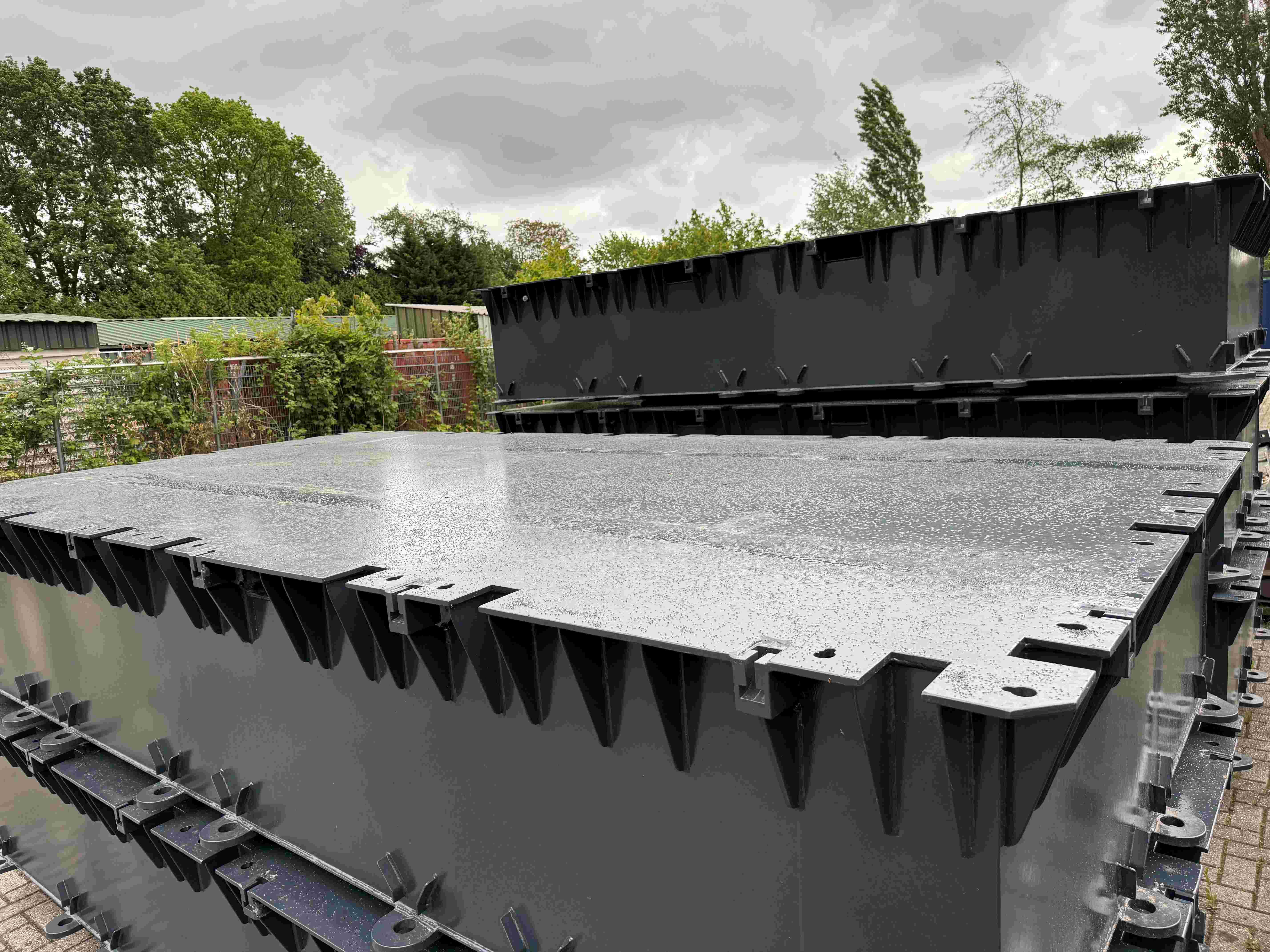 New Pontoons For Sale- Nieuwe Koppelpontons Te Koop - Neue Pontoon Zum Verkauf - Aanbod Ponton Koppelbaar (5)