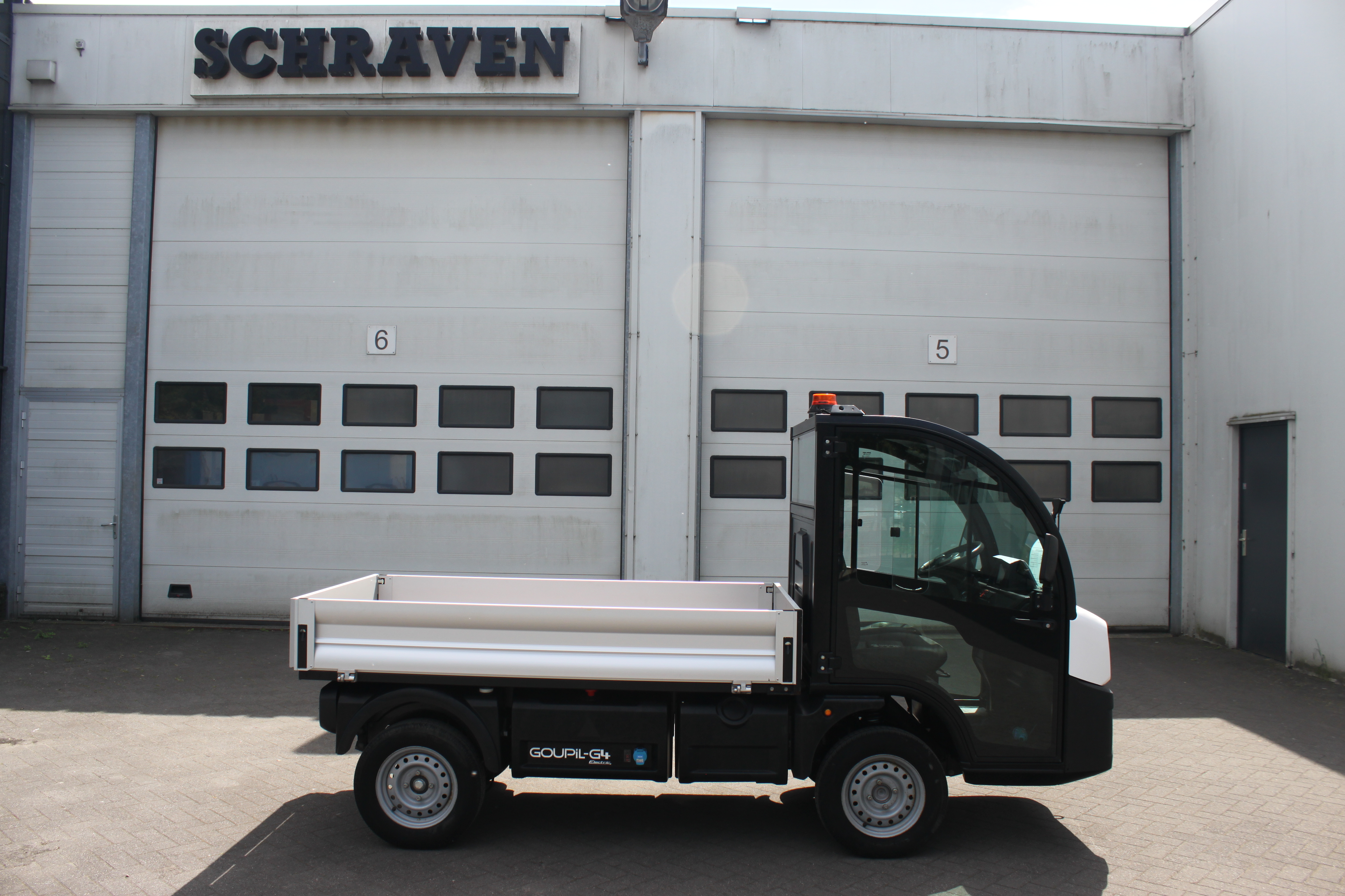 IMG 2818-Goupil g4 - picnic wagentje - gemeentewerk wagentje - plantsoendienst auto -Stadtauto - Elektrotransporter- Goupil Kipper Transportfahrzeug