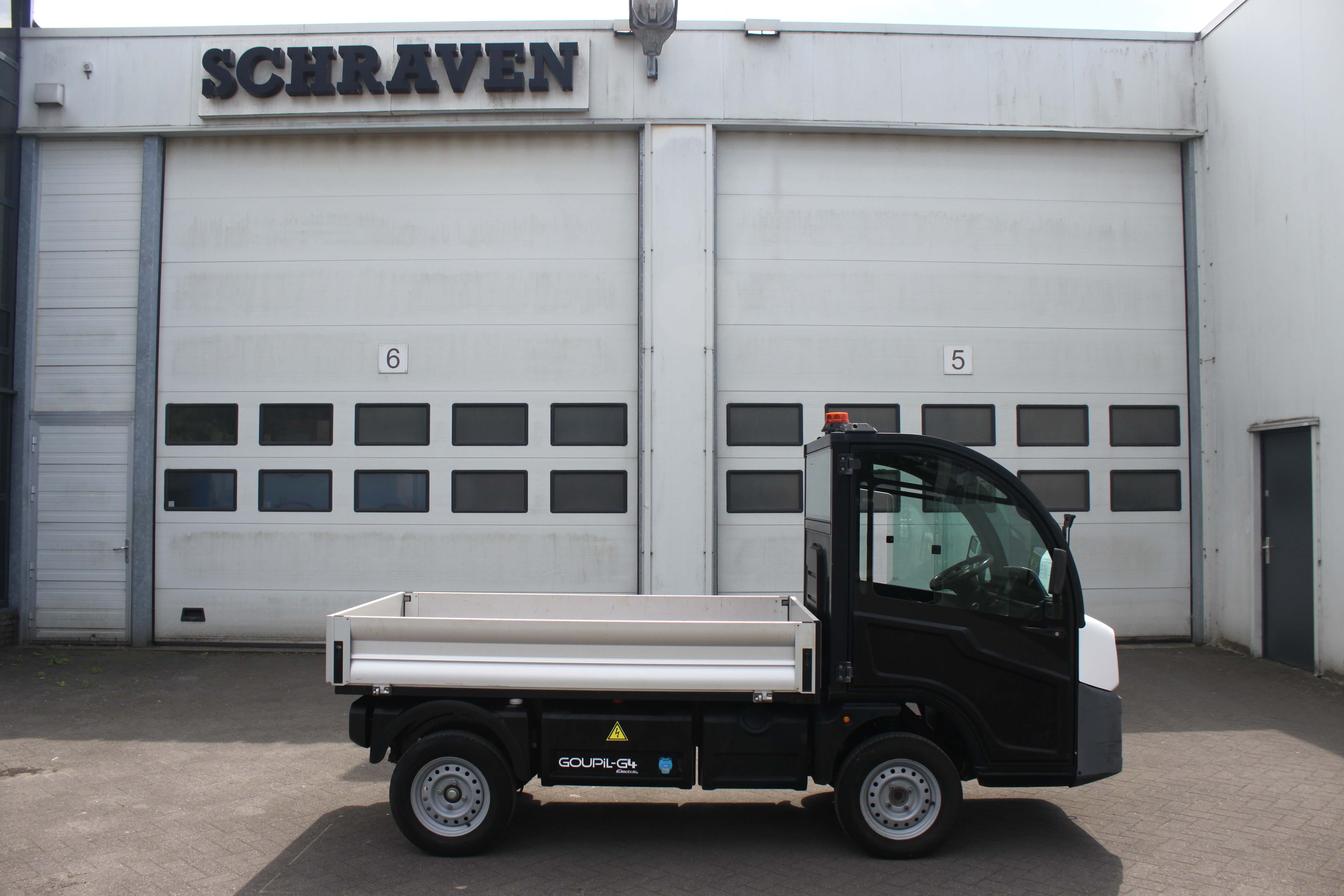 IMG 2809-Goupil g4 - picnic wagentje - gemeentewerk wagentje - plantsoendienst auto -Stadtauto - Elektrotransporter- Goupil Kipper Transportfahrzeug