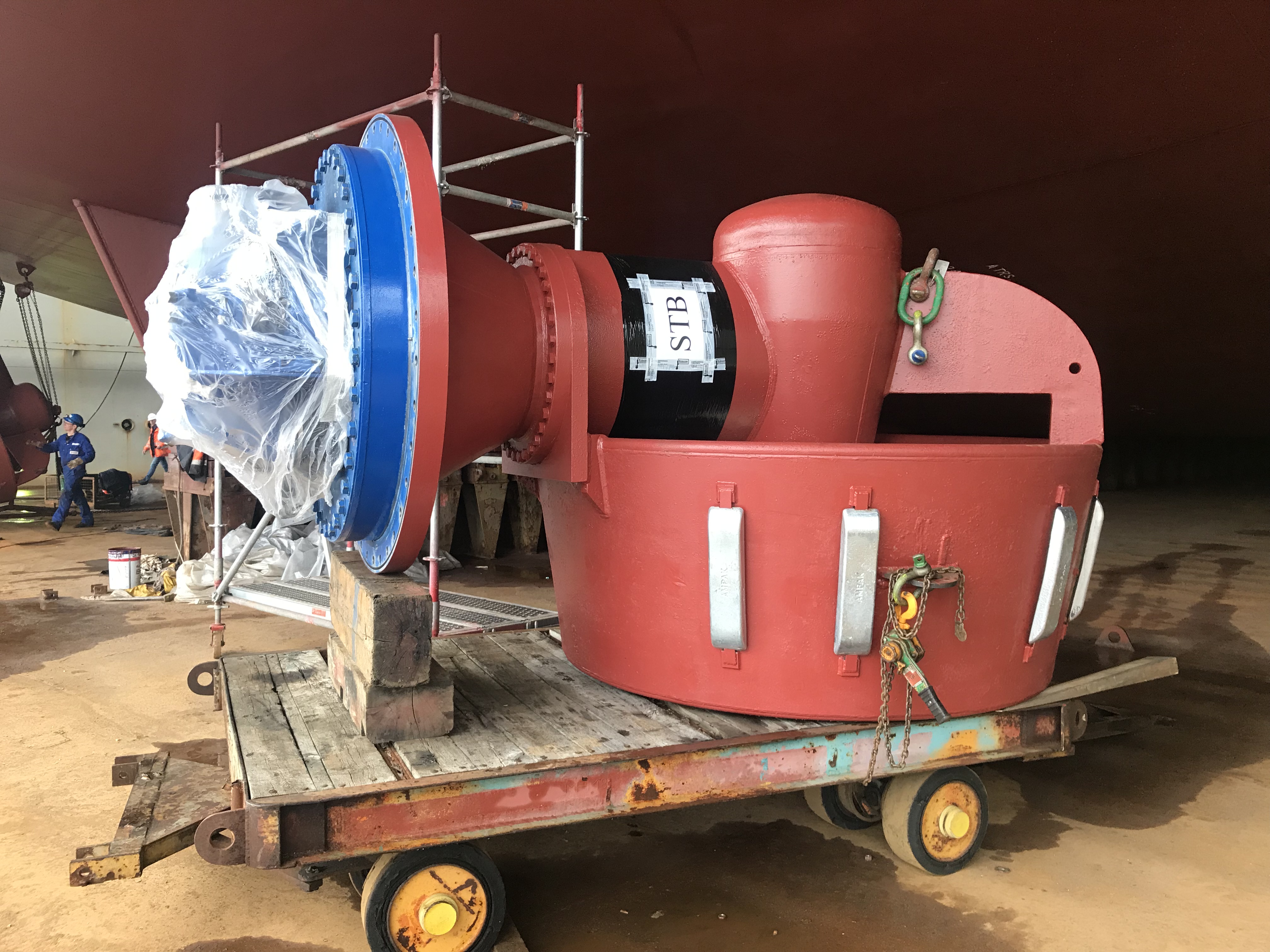 L drive thruster - Thrustmaster - L-drive rudderpropeller - TH1250 - IMG 0671