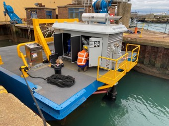 Manor Deck unit thruster