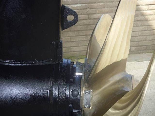 Reparatie Roerpropeller Rudderpropeller Ruderpropeller Aquamaster Alt381 Parts Z Drive 6