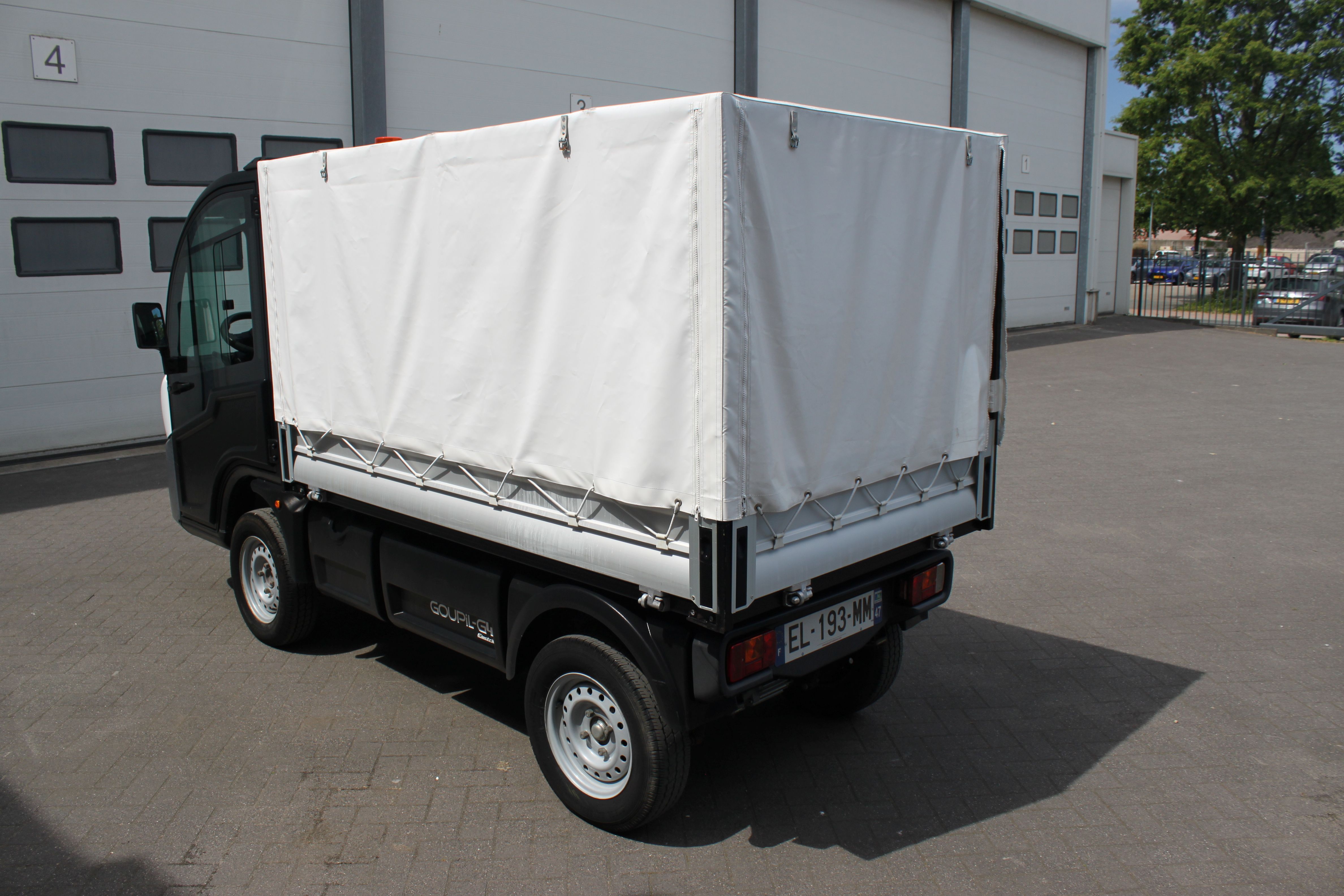 IMG 2803-Goupil g4 - picnic wagentje - gemeentewerk wagentje - plantsoendienst auto -Stadtauto - Elektrotransporter- Goupil Kipper Transportfahrzeug