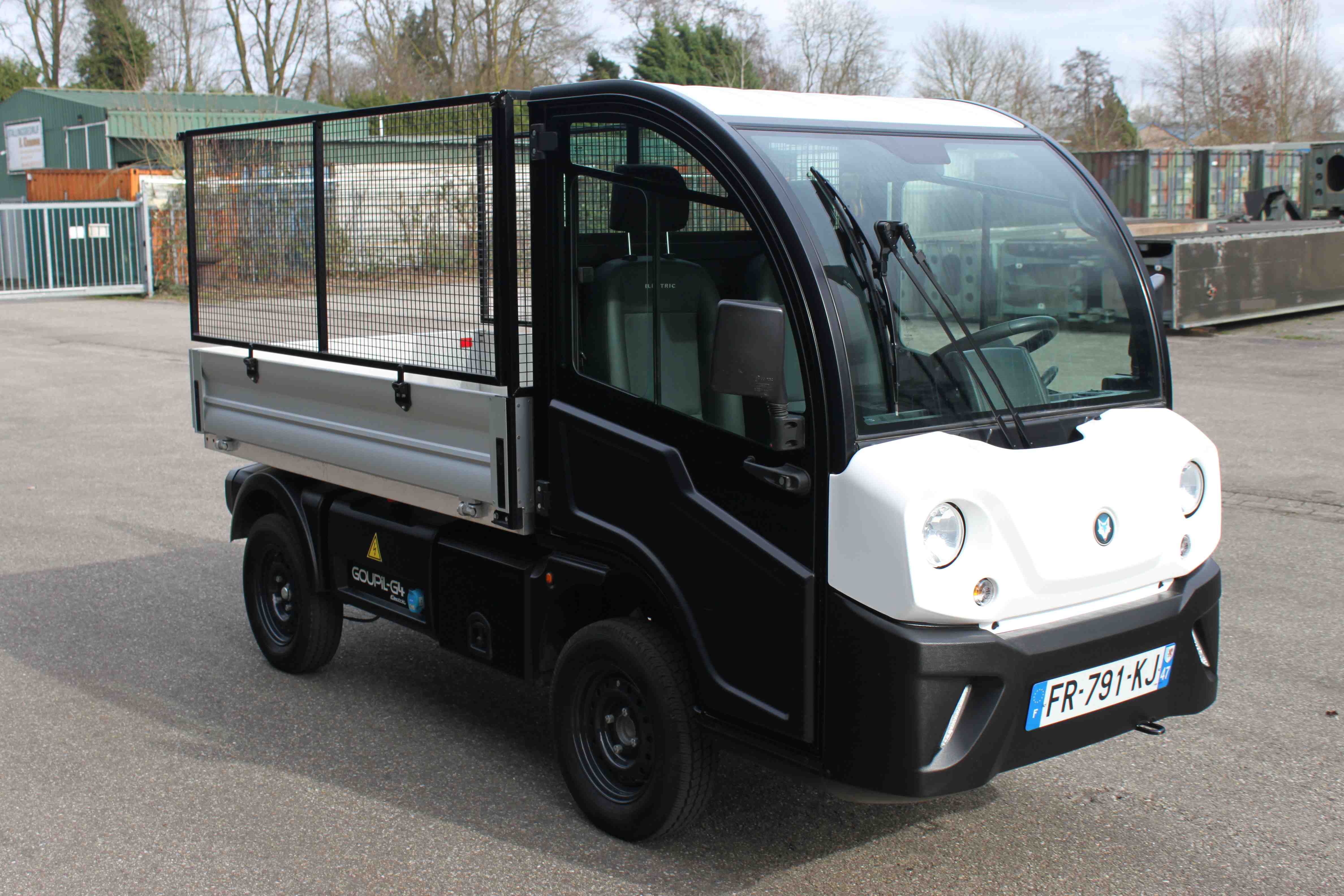 Elektrotransporter Goupil G4 Kipper Plantsoenwagen (5)