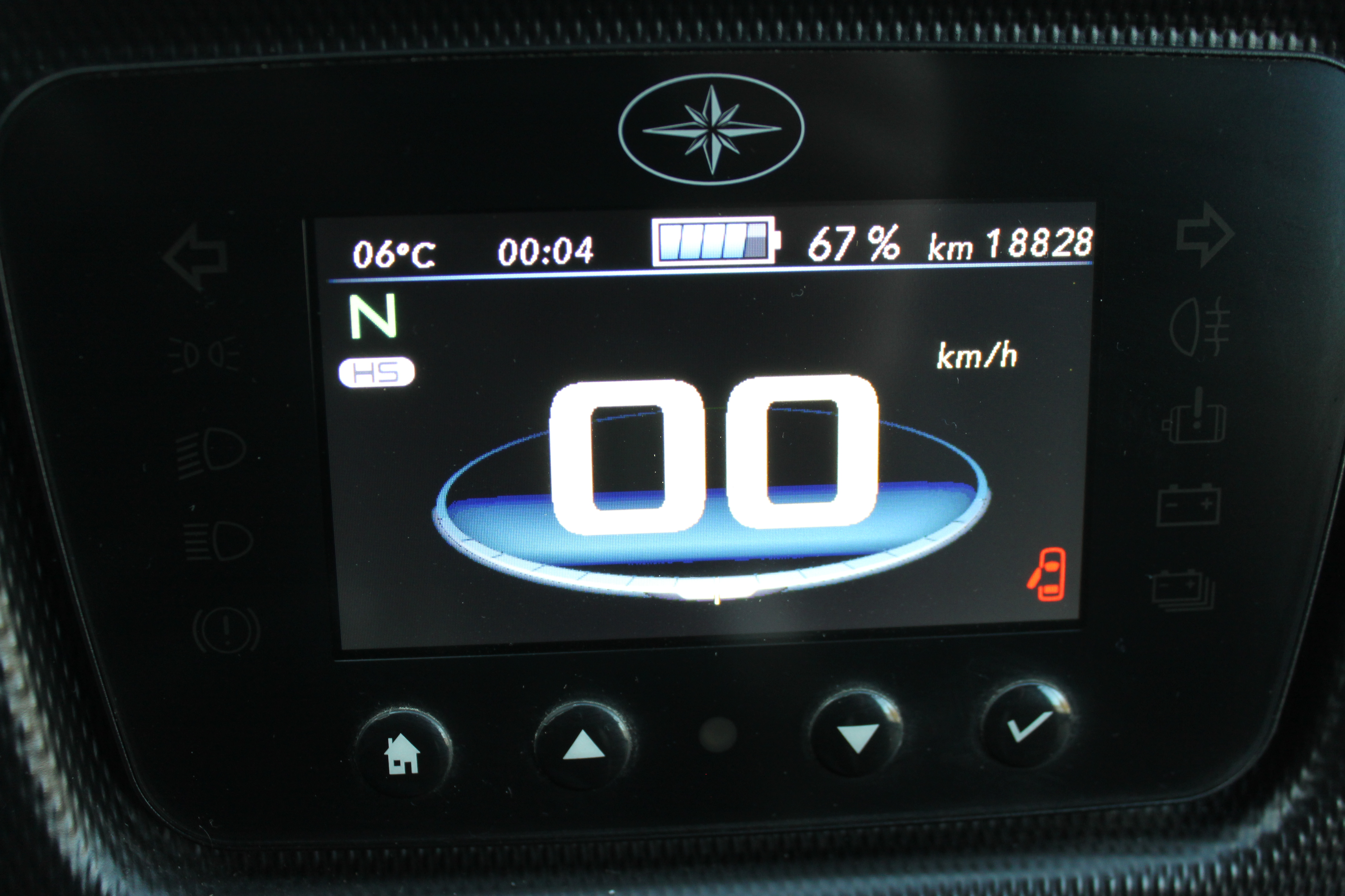 IMG 2601- Goupil - Picnic wagentje - foodtruck - elektrisch nutzfahrzeug