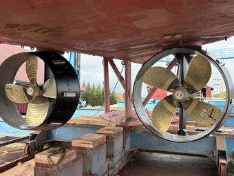 IMG 5525 Kristiansund - Tugboat repair - SRP505 thruster repair- overheald Schottel thrusters