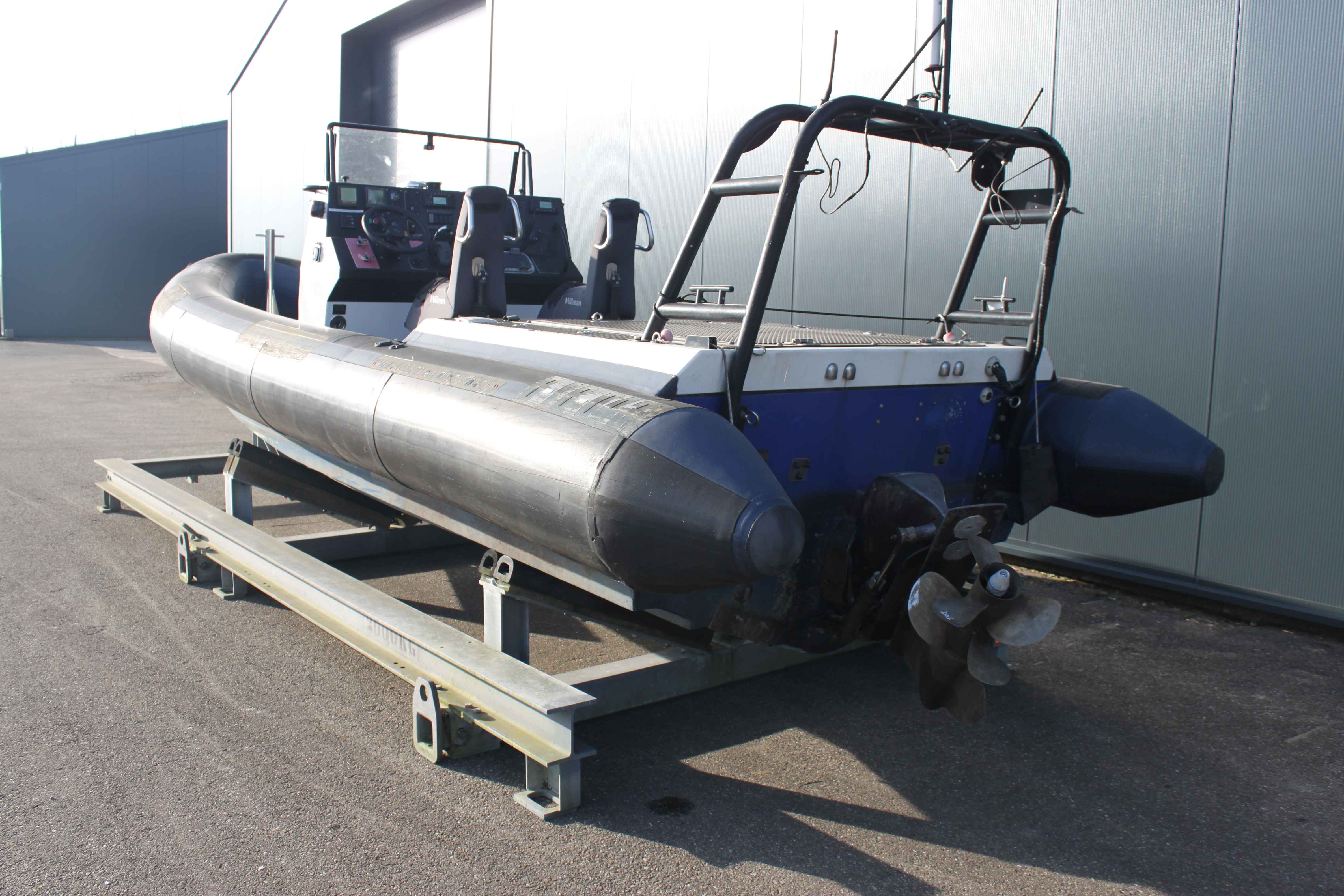 RIB Boat 7.2X2x5m Yanmar ZT370 EX Politieboot (4)