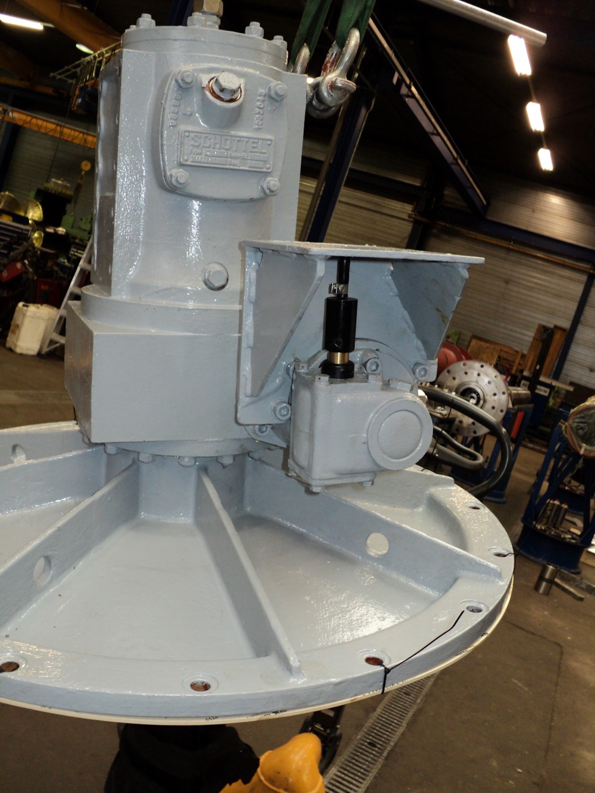 Boegschroef-Boegschroeven-Schottel-STT50