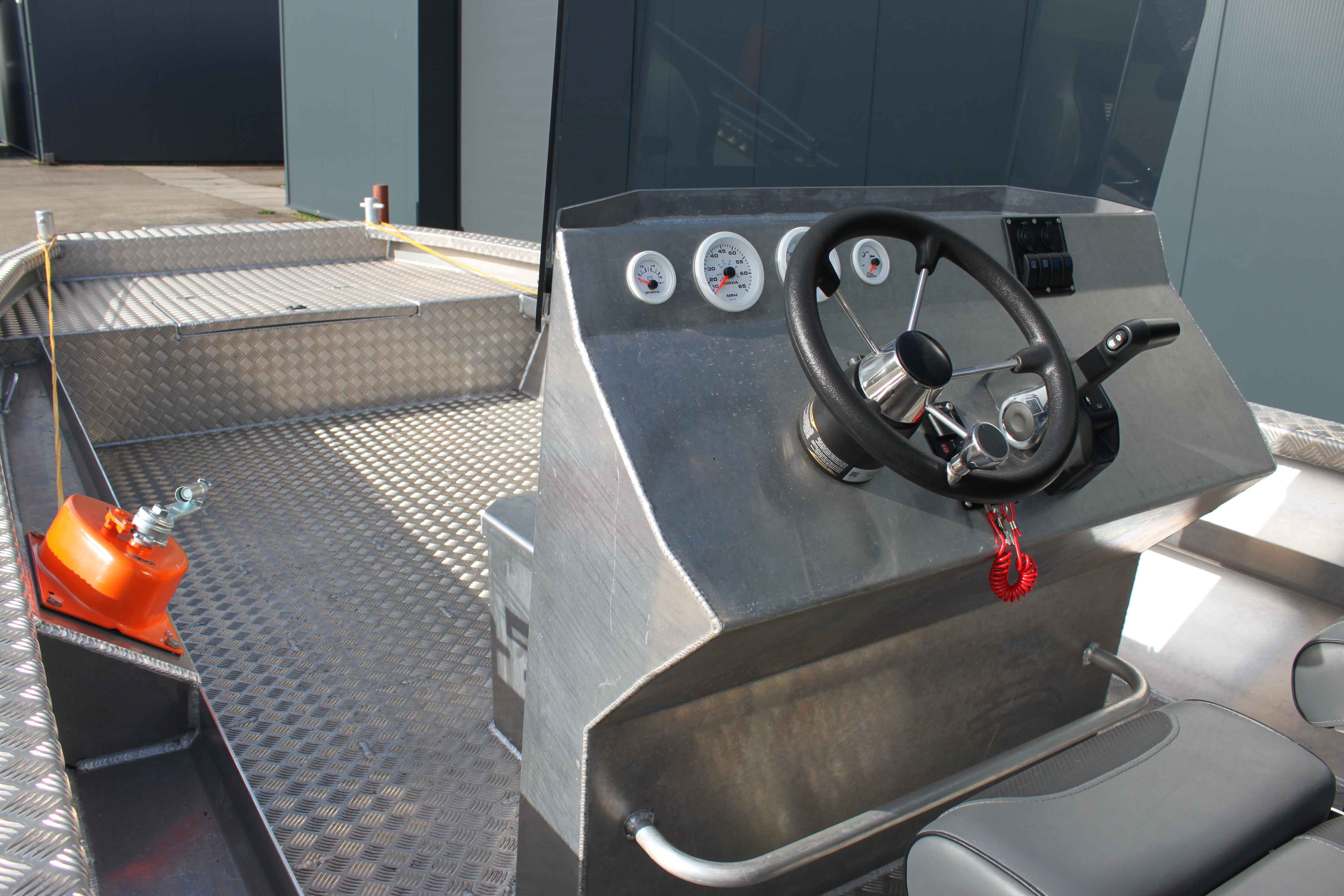 Aluminium Workboat 7,5 M Honda 115HP Aluminium Arbeitsboot (12)