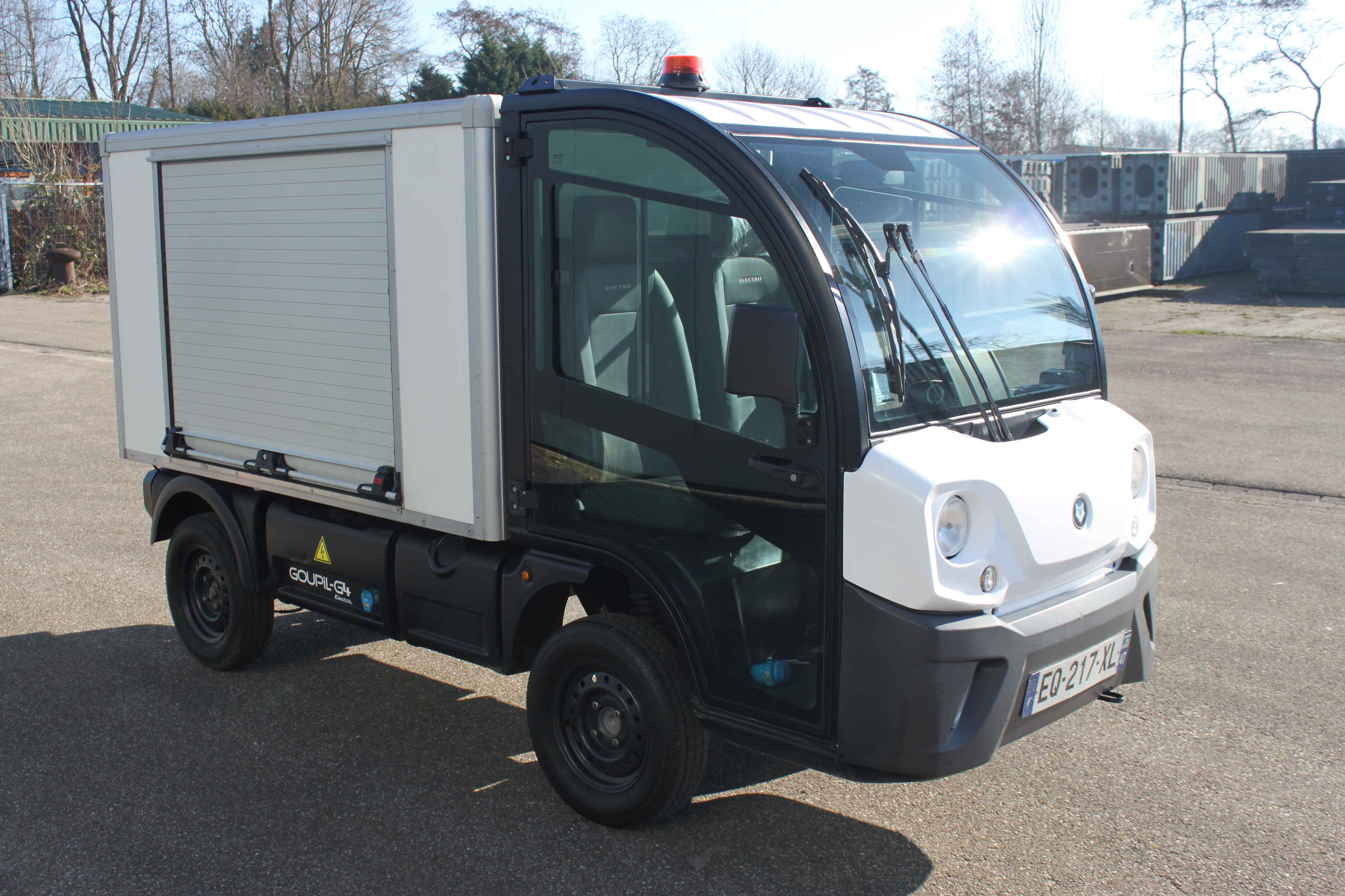 Elektric Car For Sale Elektrisches Nutzfahrzeug Zum Verkauf – Transportfahrzeug Kaufen Picnic Vrachtautootje Plantsoendienst Auto IMG 3221 (5)