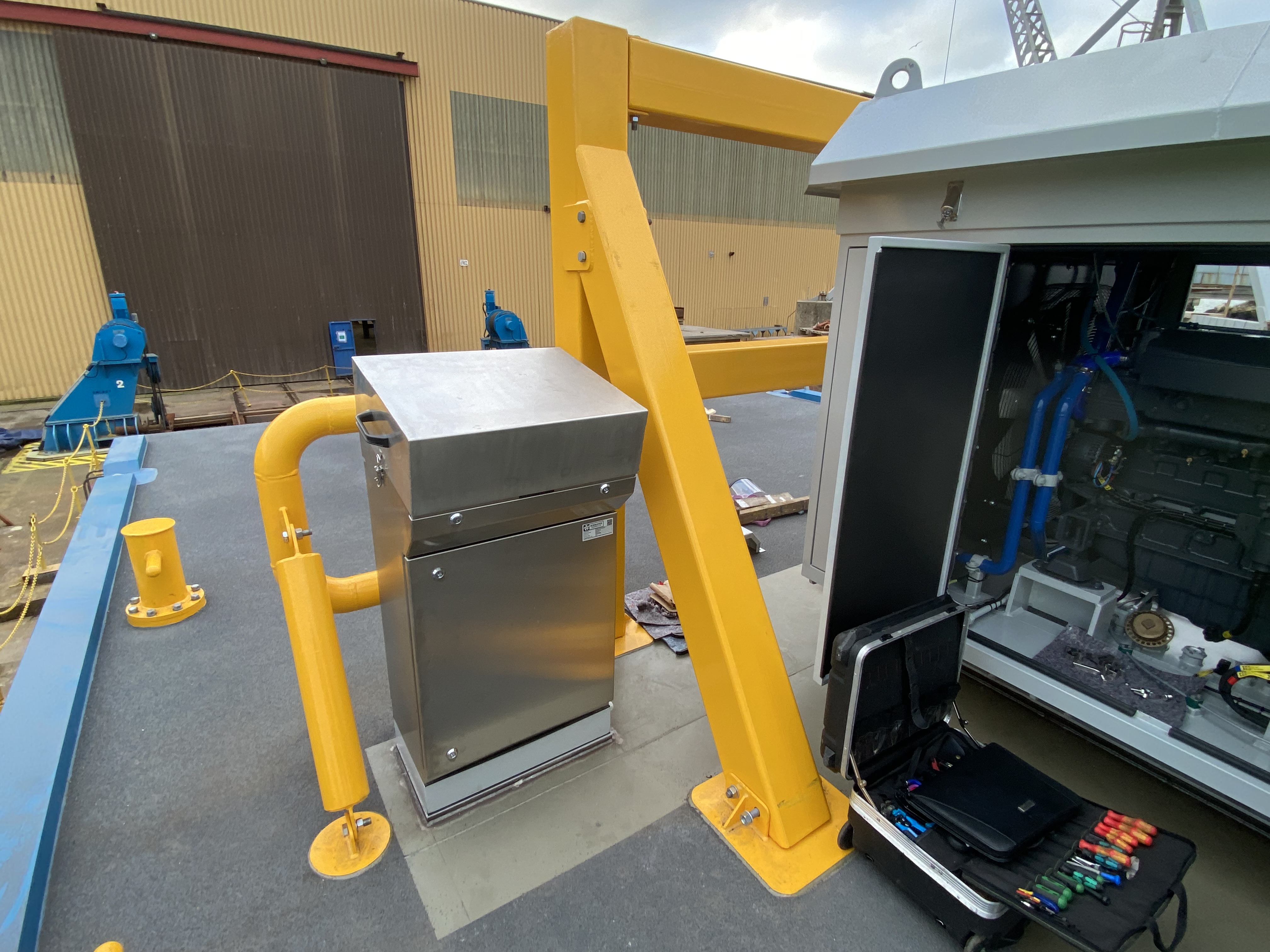 Deck mounted Thruster - Schraven - Schottel - deck-mounted Azimuth thruster - IMG 9596