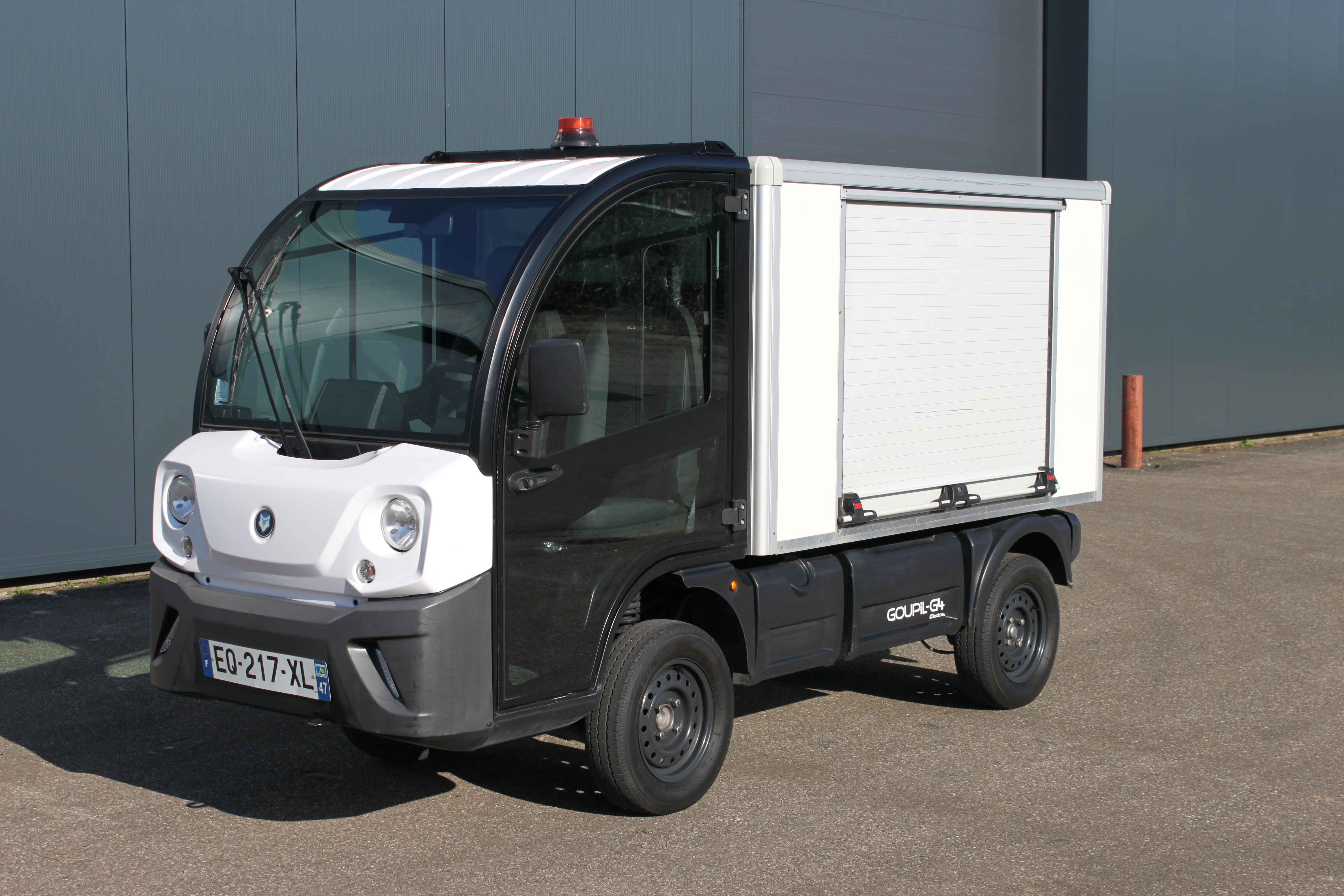 Elektric Car For Sale Elektrisches Nutzfahrzeug Zum Verkauf – Transportfahrzeug Kaufen Picnic Vrachtautootje Plantsoendienst Auto IMG 3221 (3)