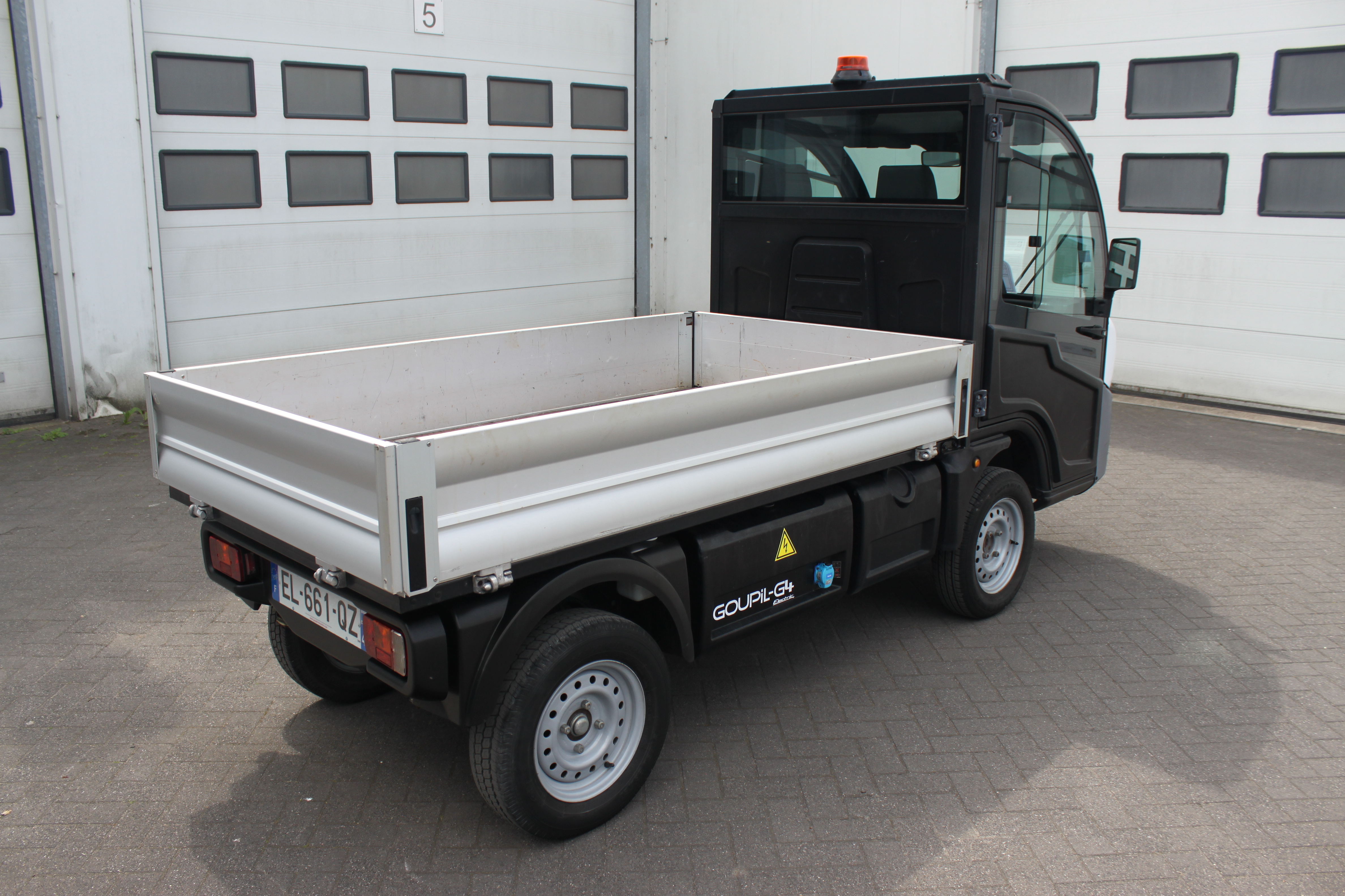 IMG 2812-Goupil g4 - picnic wagentje - gemeentewerk wagentje - plantsoendienst auto -Stadtauto - Elektrotransporter- Goupil Kipper Transportfahrzeug