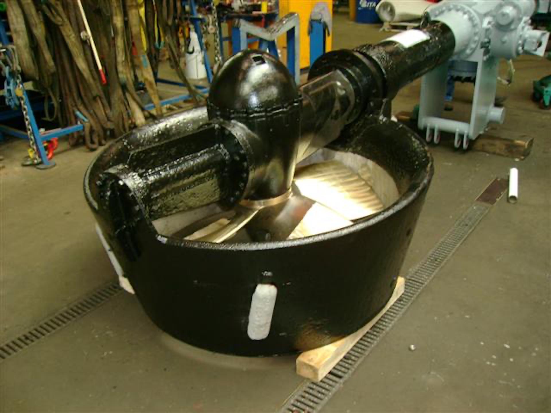 Reparatie-Roerpropeller-Rudderpropeller-Schottel-SRP225-PartsZ-Drive-5