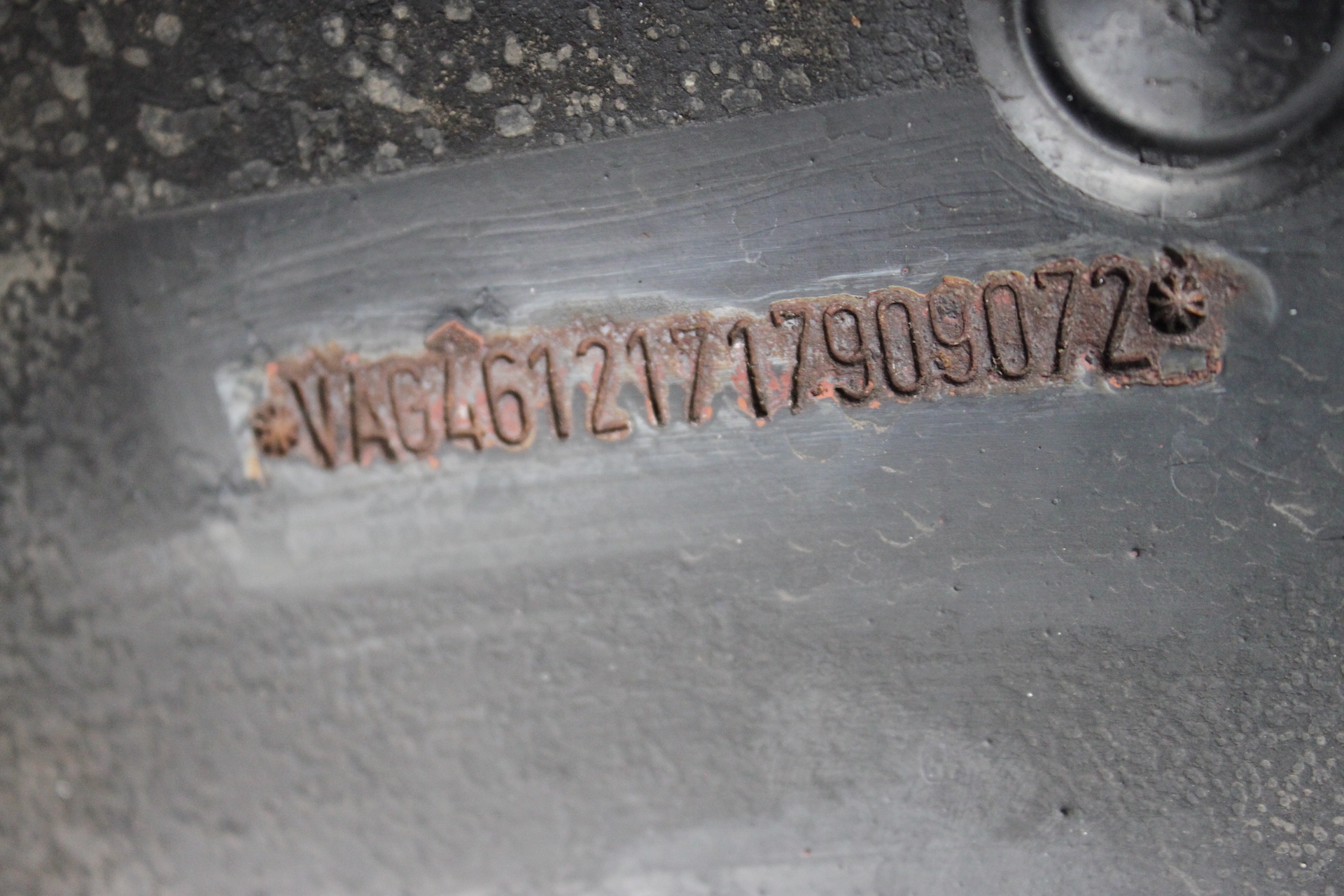 Terreinwagen Puch 18