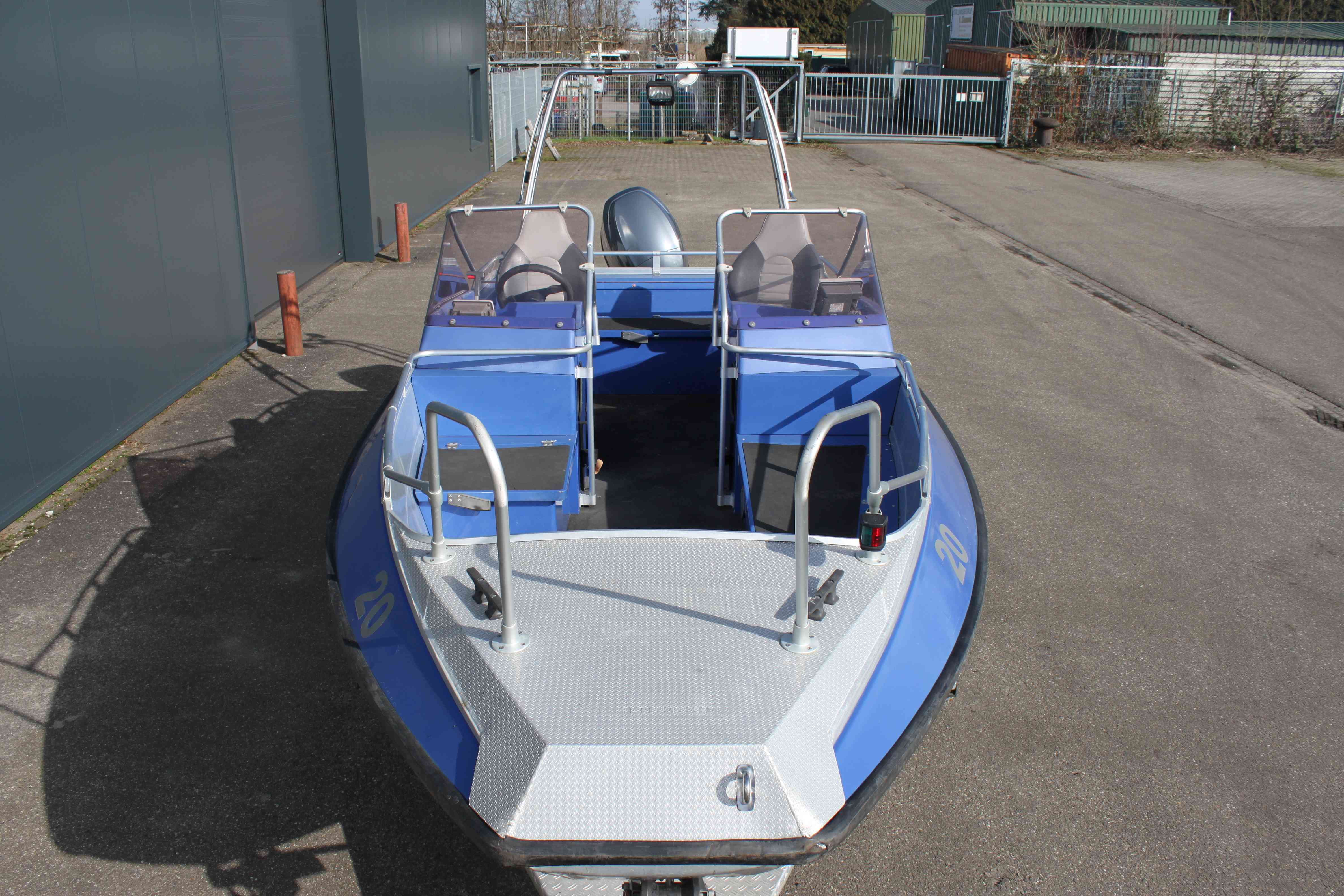 Buster XXL Aluminium Speedboot 115 Pk IMG 3210 (38)
