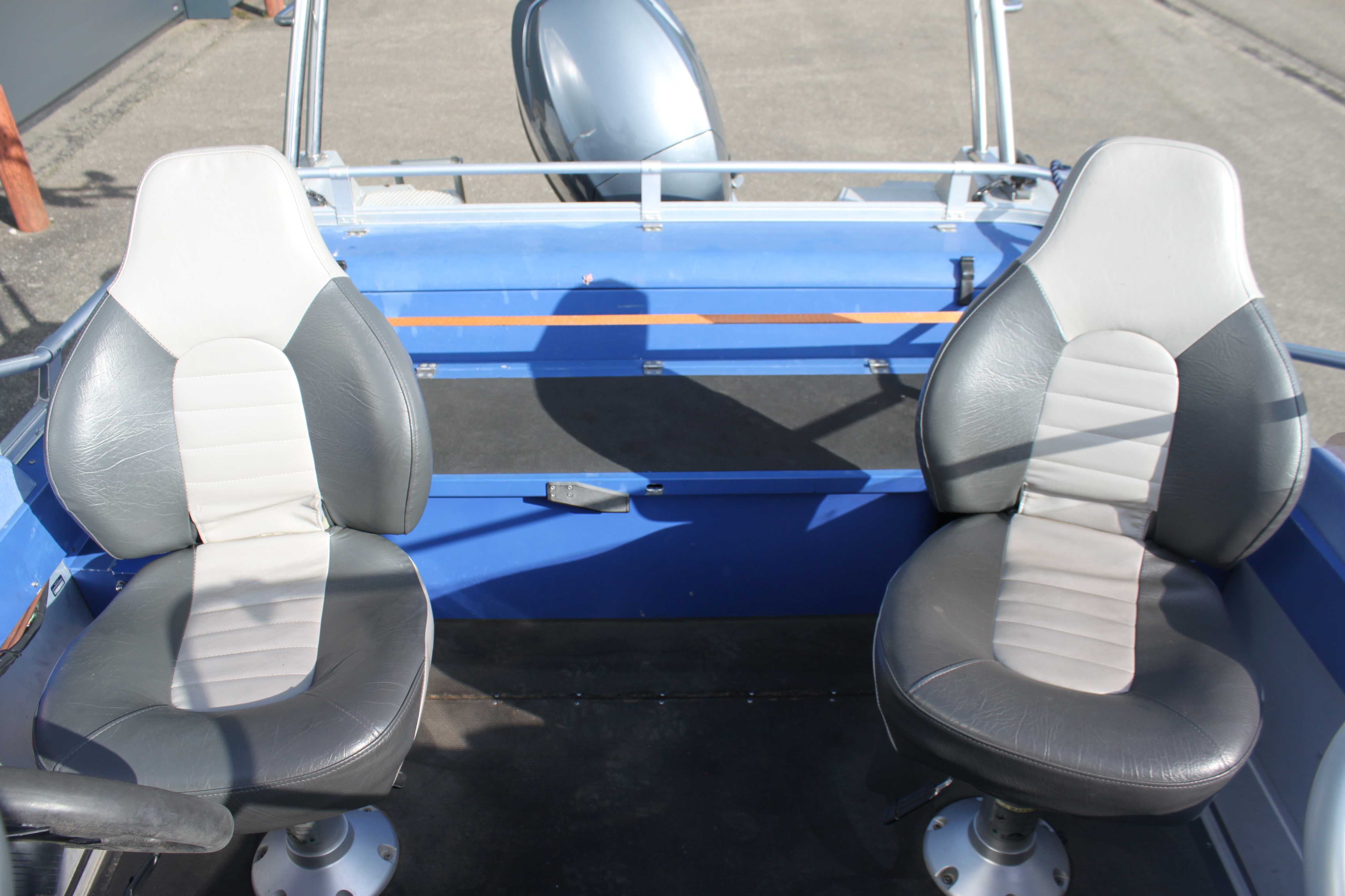 Buster XXL Aluminium Speedboot 115 Pk IMG 3210 (29)