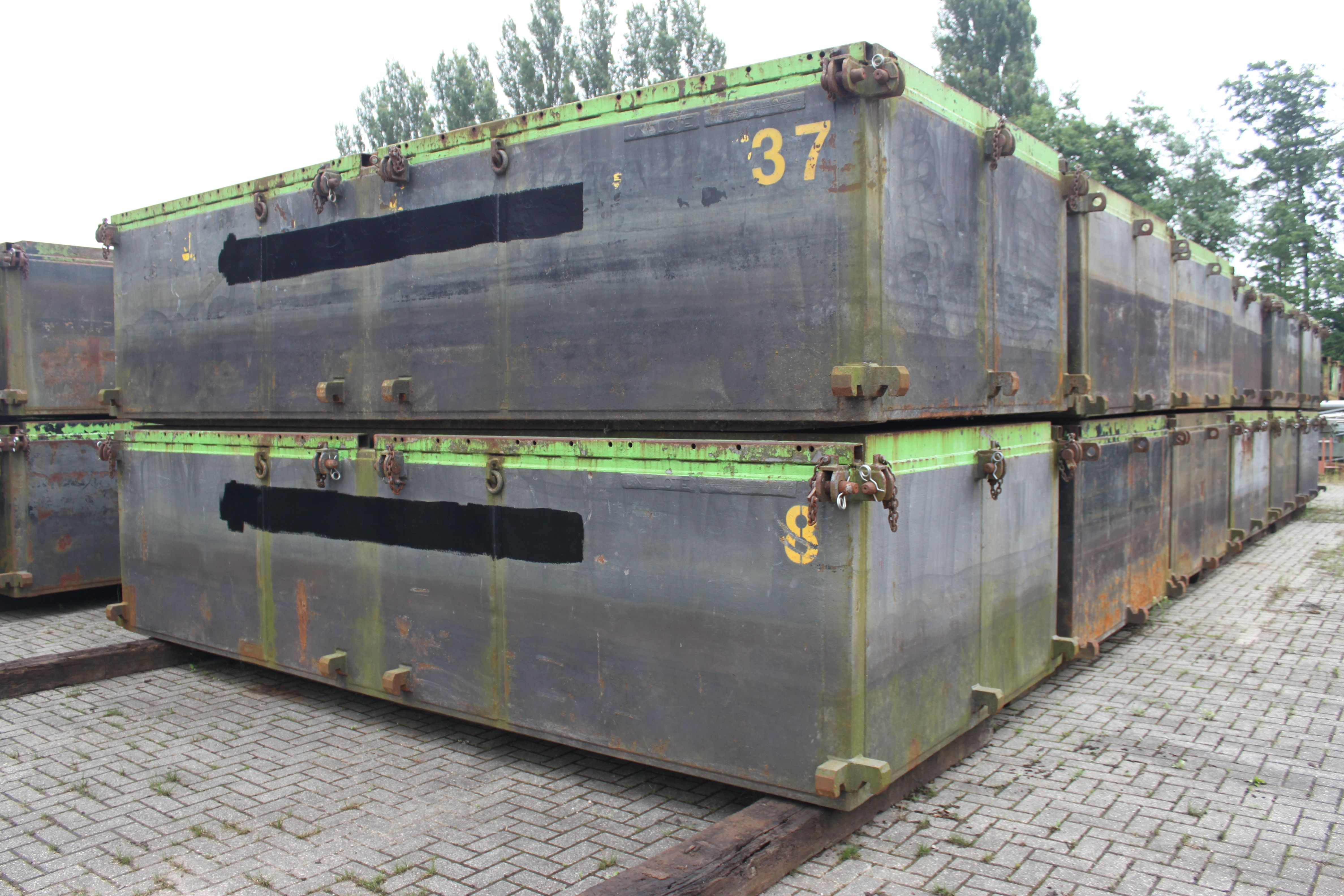 Gebrauchte ponton zum verkauf - gebruikte ponton te koop-Pontons for sale- ex leger ponton te koop