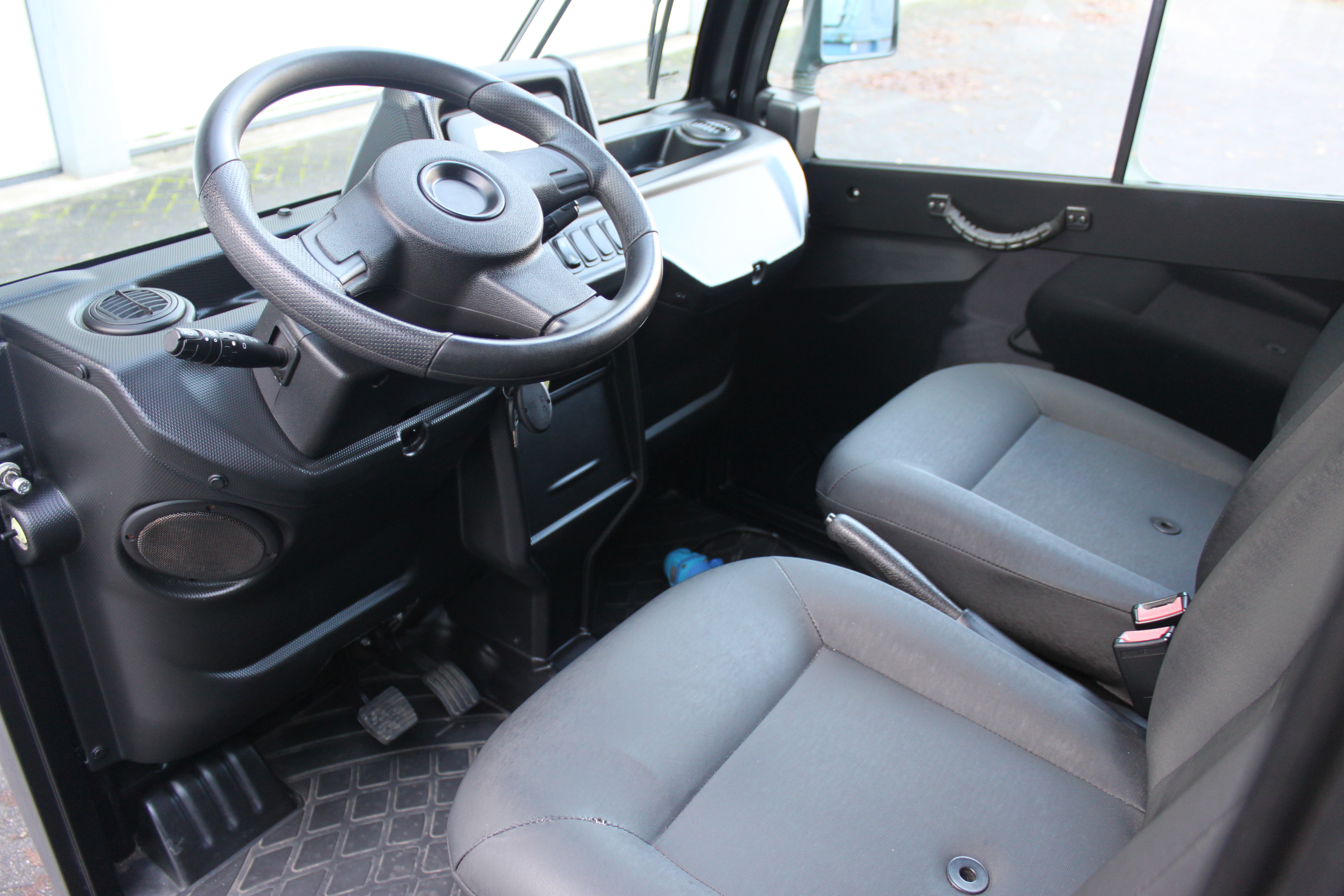 Goupil- picnic wagentje - gemeentewerk wagentje - plantsoendienst auto -Stadtauto - Elektrotransporter- Goupil Kipper Transportfahrzeug-IMG 2611