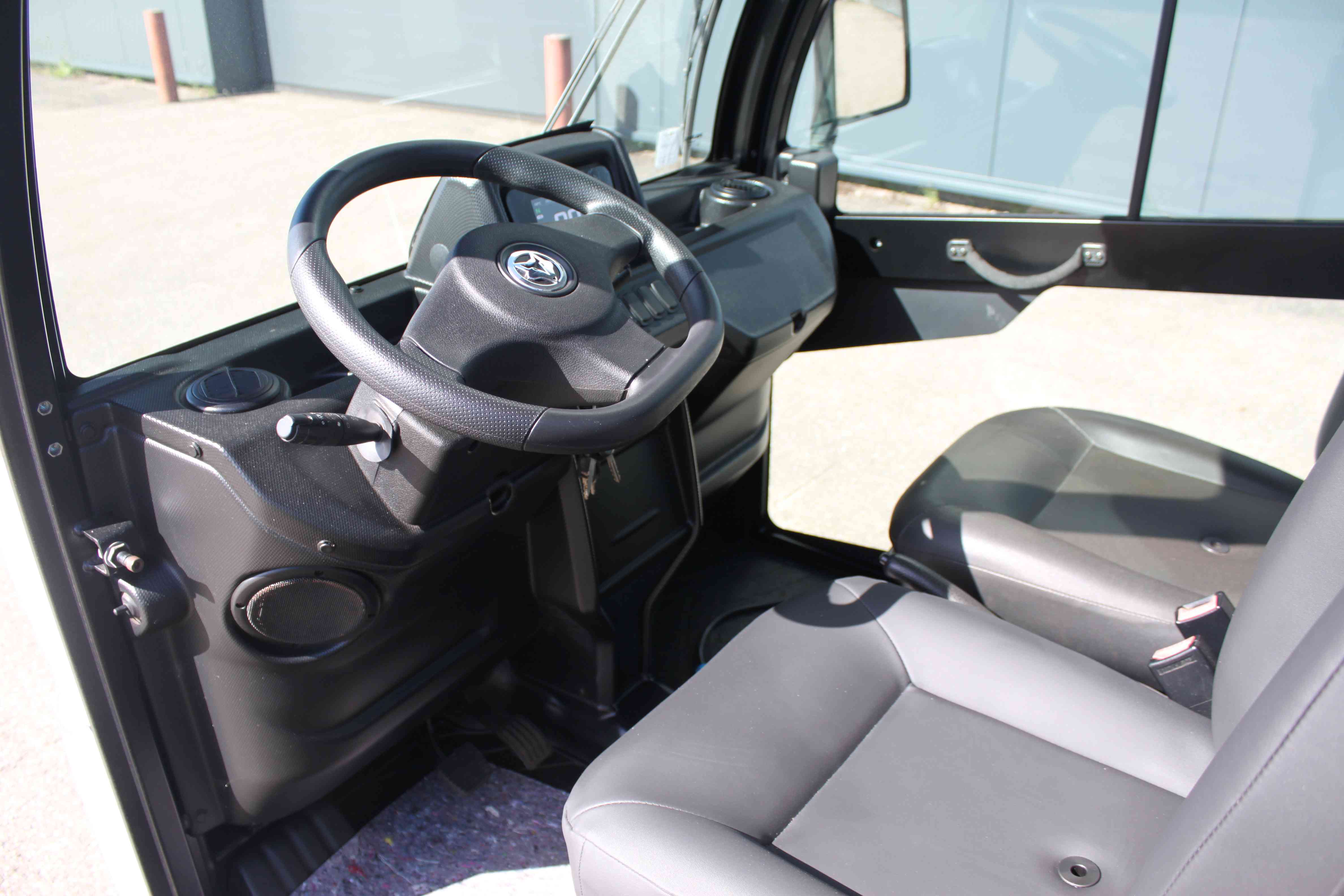 Goupil G4 Bedrijfswagen Te Koop Elektrotransporter Zum Verkauf Goupil G4 Nutzfahrzeuge (8)