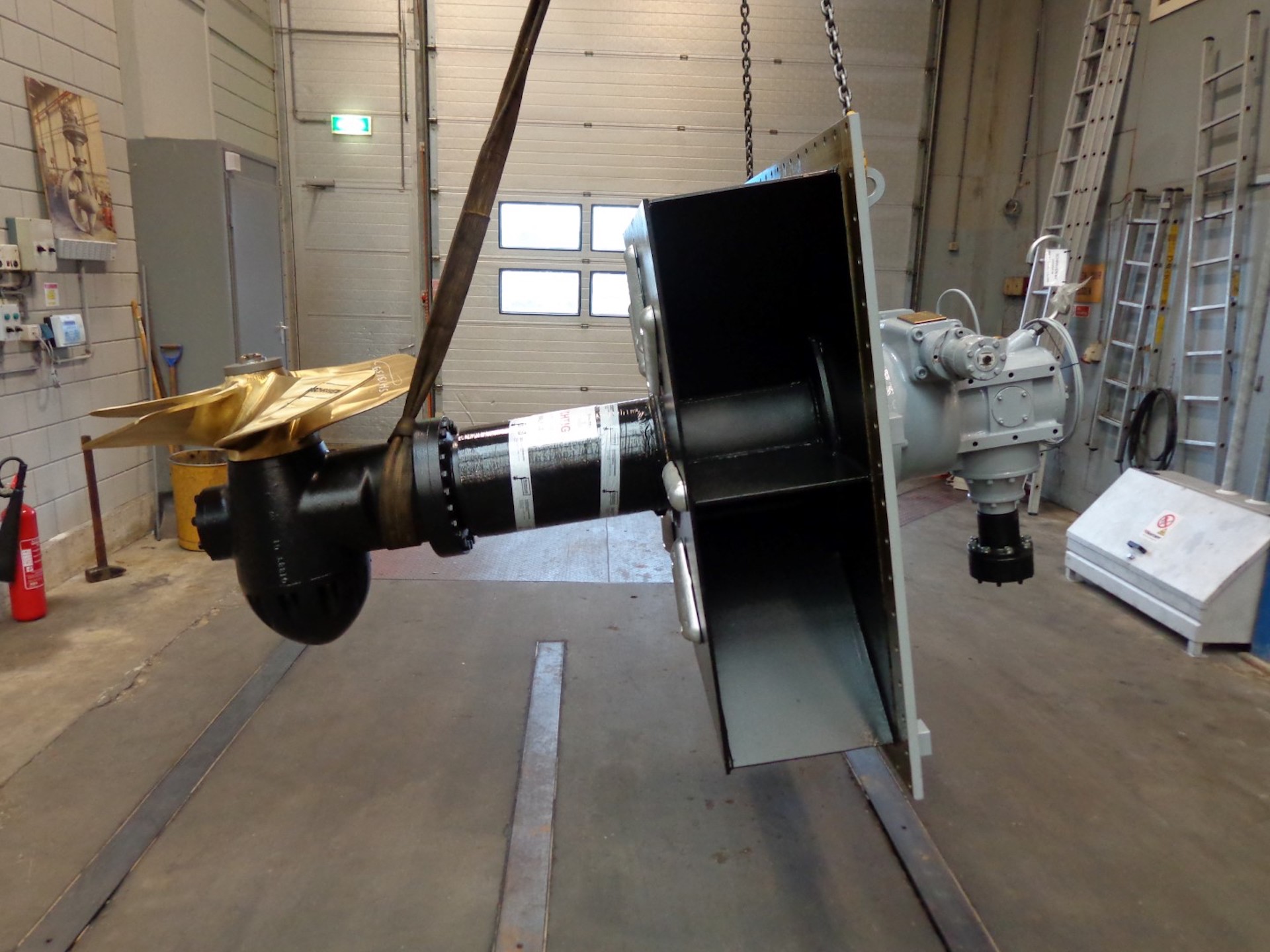 Reparatie Roerpropeller Rudderpropeller Ruderpropeller Hrp 3000 Z Drive 3