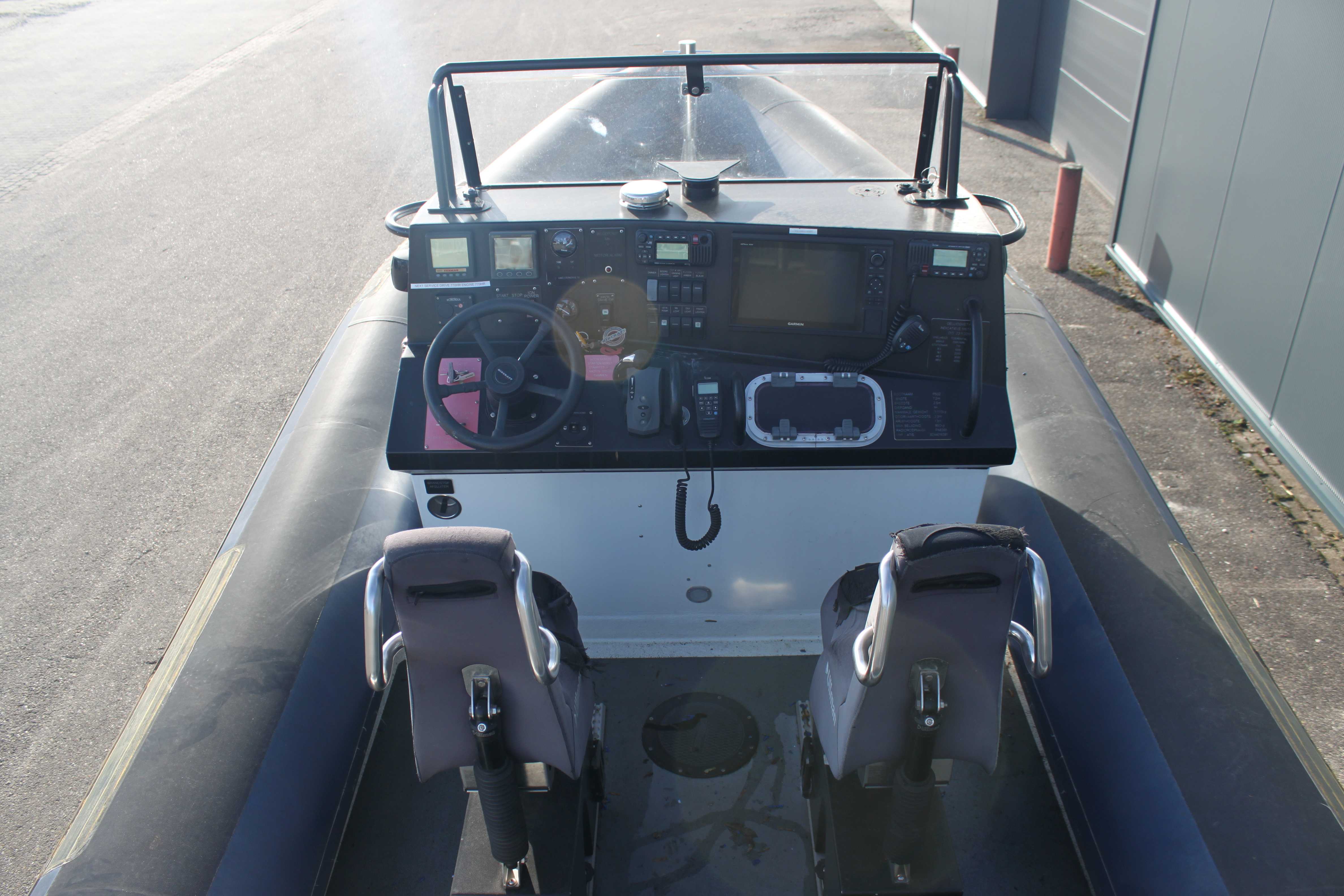 RIB Boat 7.2X2x5m Yanmar ZT370 EX Politieboot (8)