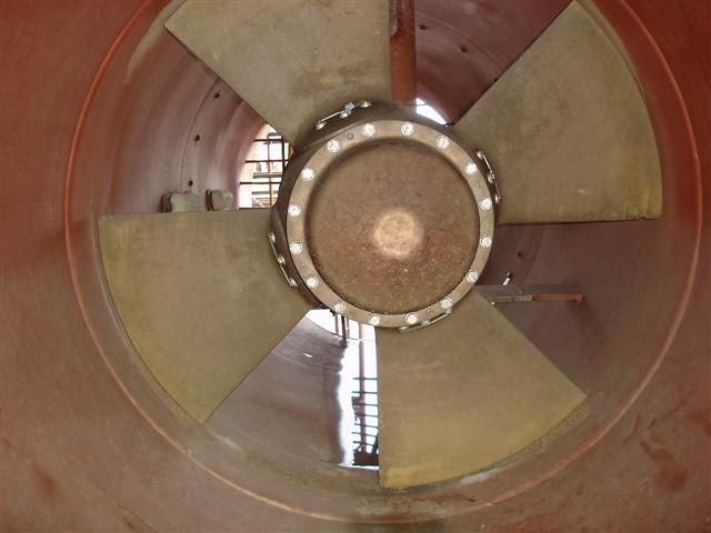 Reparatie-Boegschroef-Boegschroeven-Brunvoll-Fu63ltc