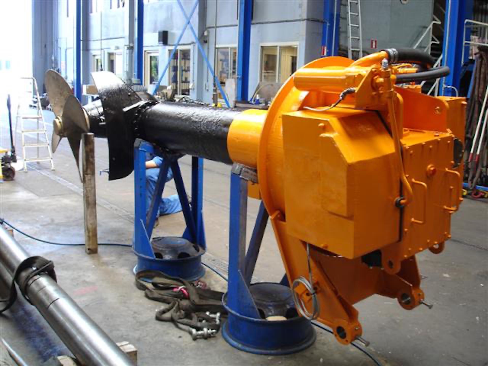 Reparatie Roerpropeller Rudderpropeller Ruderpropeller Aquamaster Alt381 Parts Z Drive 2